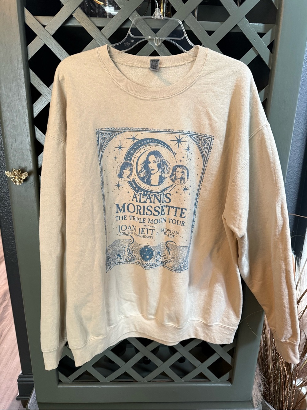 Alanis Morissette The Triple Moon Tour Graphic Sweatshirt - Beige & Blue